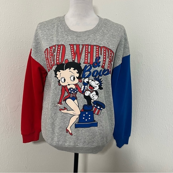 Betty Boop Women’s Small Colorblock Graphic Sweatshirt Statement NWOT Comfy - Picture 1 of 6
